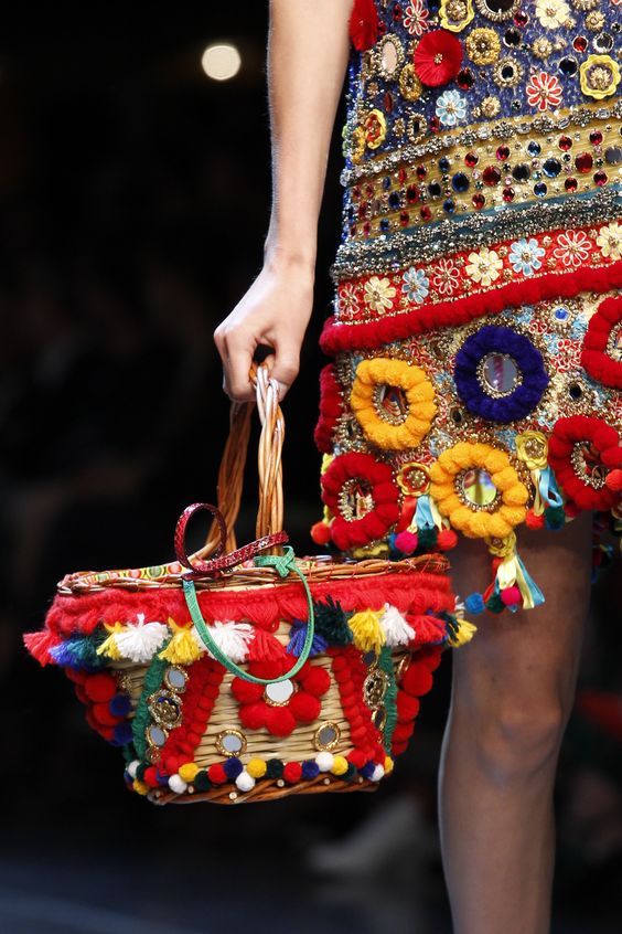 Dolce & Gabbana Fashion Show details