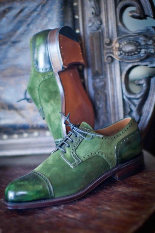 green shoes? let's try it.  #sundays #menswear
