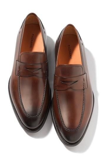 Slip on style - penny loafers
