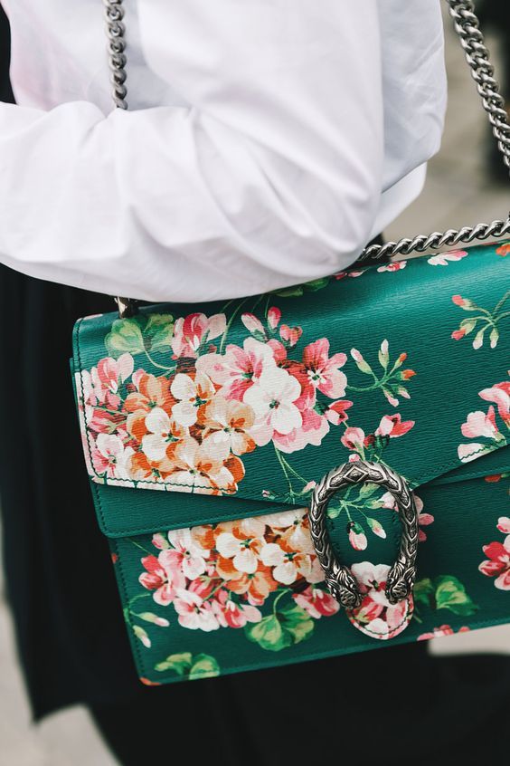 Gucci street style details & more