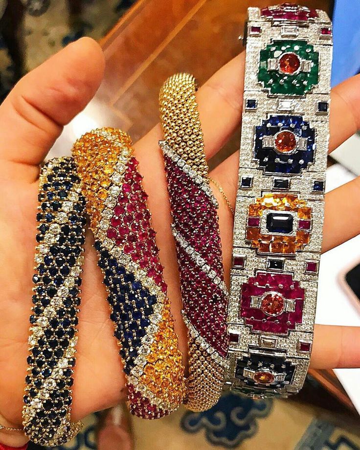 A collection of precious bracelets by Cartier, Van Cleef and Jahan #Eleuteri #Vi...