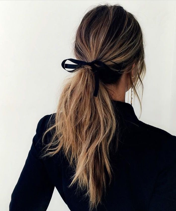 Bow ponytail.