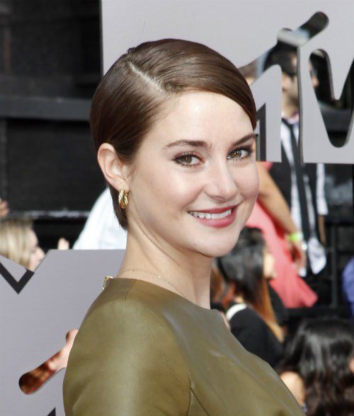 How to Do Shailene Woodley Short Hair | Haircut Tips by Makeup Tutorials at make...