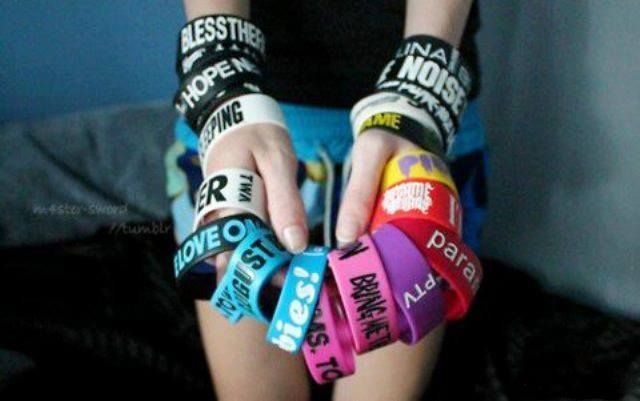 .... man how i want those! i only have 2. a Sleeping With Sirens one, and a 