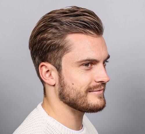 men's hairstyle with sun-kissed highlights
