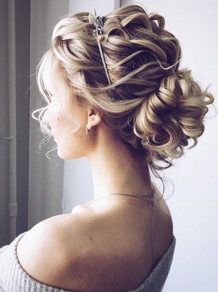 Featured Hairstyle: Lena Bogucharskaya; www.instagram.com/lenabogucharskaya; Wed...