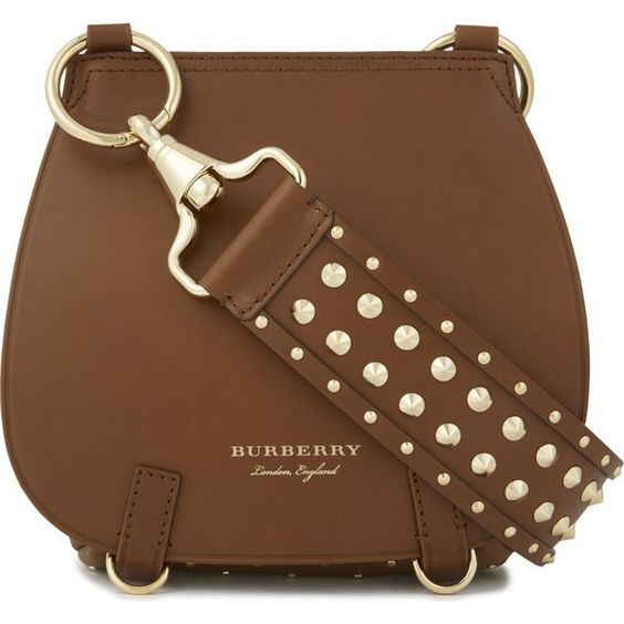 #Burberry #handbag #bags available at Luxury & Vintage Madrid, the leading #fash...