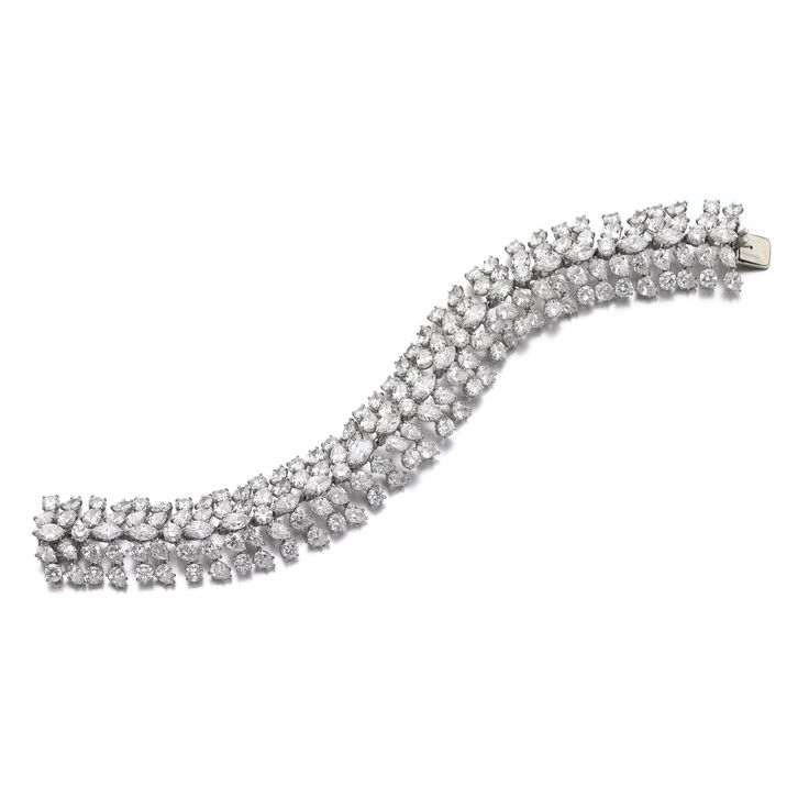 Diamond bracelet, Harry Winston Set with pear-, marquise-shaped and brilliant-cu...