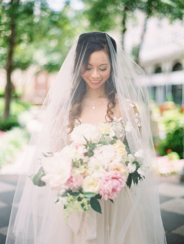 Featured Photographer: Stephanie Brazzle Photography; Wedding veils ideas.