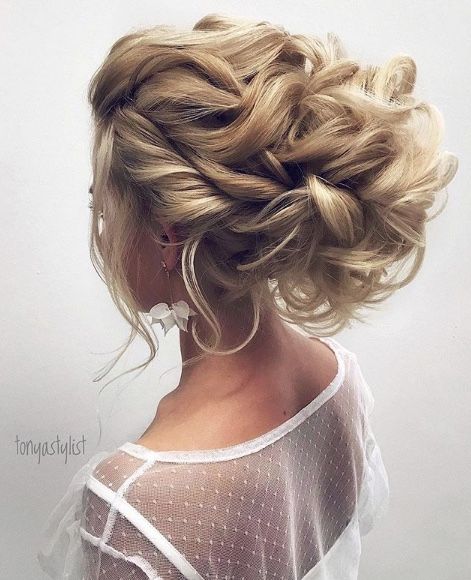 Featured Hairstyle: tonyastylist (Tonya Pushkareva); www.instagram.com/tonyastyl...