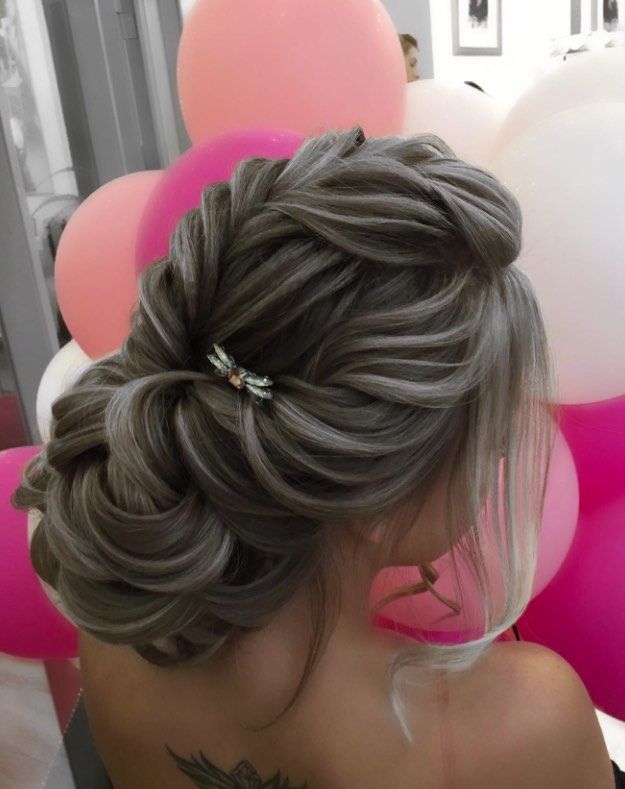 Featured Hairstyle: Elstile Wedding Hairstyles and Makeup; www.elstile.com; We...