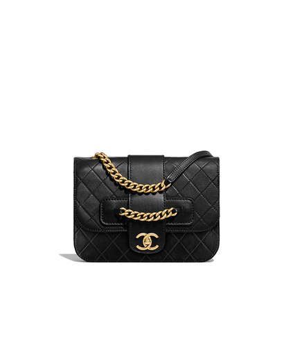 Chanel at Luxury & Vintage Madrid, the best online selection of Luxury clothing,...