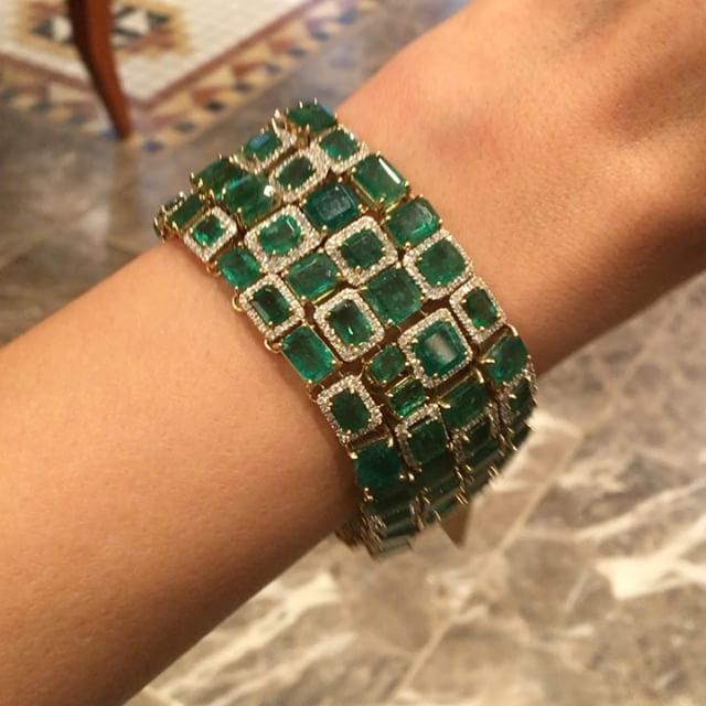 Emerald Bracelet #Bjc #Bahrain