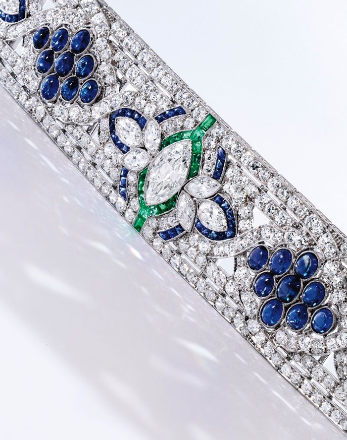 Oscar Heyman & Brothers - An Art Deco Platinum, Diamond, Sapphire and Emerald Br...