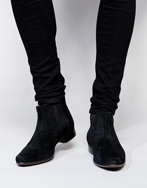 Chelsea Boots in Suede (Black)