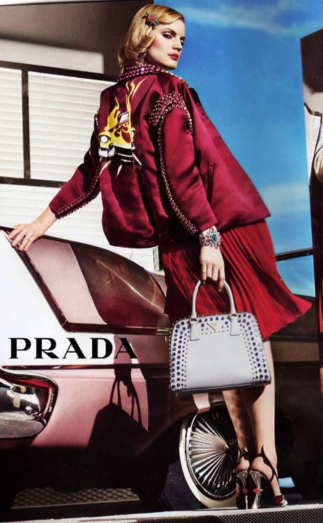 Prada at Luxury & Vintage Madrid , the best online selection of Luxury Clothing ...