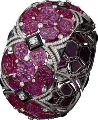 Bracelet Haute Joaillerie in platinum with rubies, onyx and diamond by CARTIER