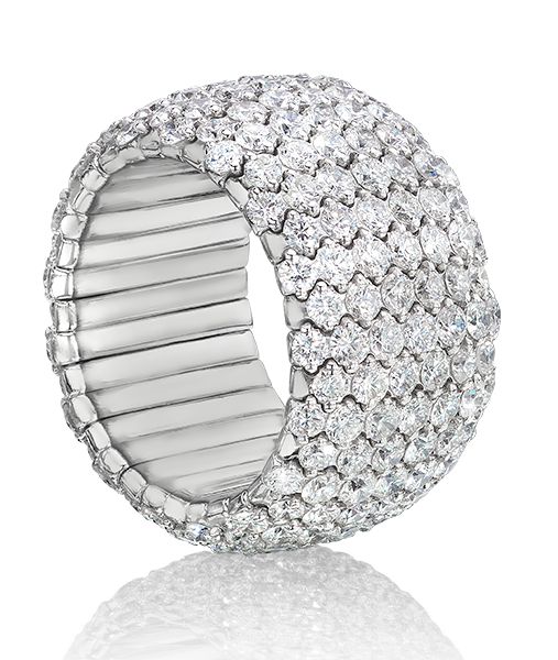 Cellini Jewelers 18 karat white gold Wide Stretch Diamond Ring. Round Brilliants...