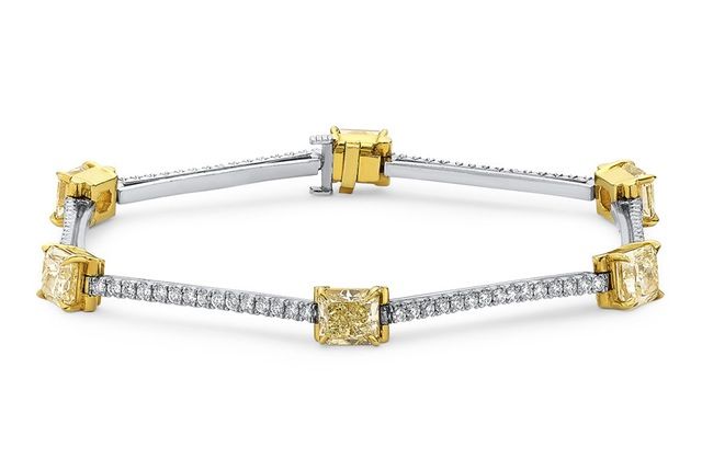 Fancy Light Yellow and White Diamond Bracelet - in Platinum
