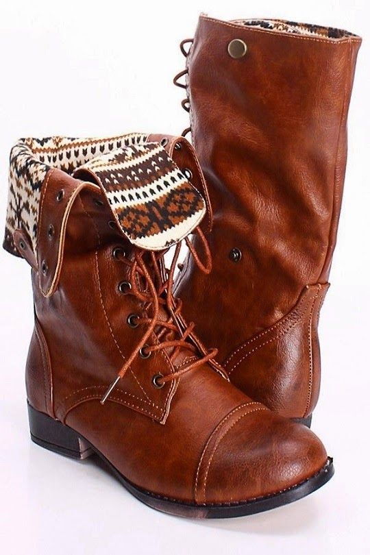 Leather Aztec Print Lace Up Boots
