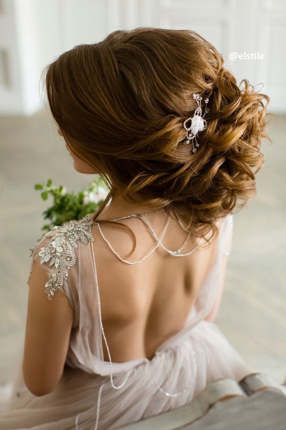 Featured Hairstyle: Elstile; www.elstile.com; Wedding hairstyle idea.