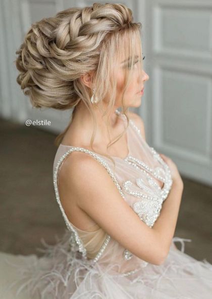 Featured Hairstyle: Elstile LA; www.elstile.com; Wedding hairstyle idea.