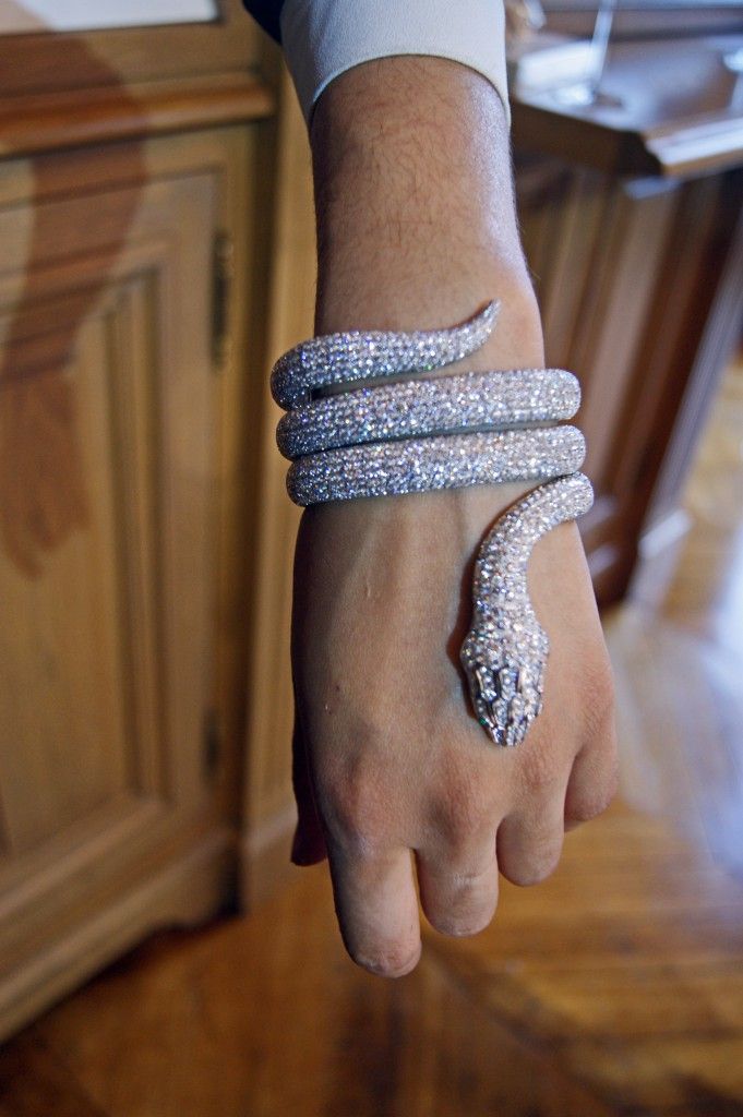 Miss M's Girls Trip to Greece. Modern Goddess: Boucheron Diamond Snake Bracelet