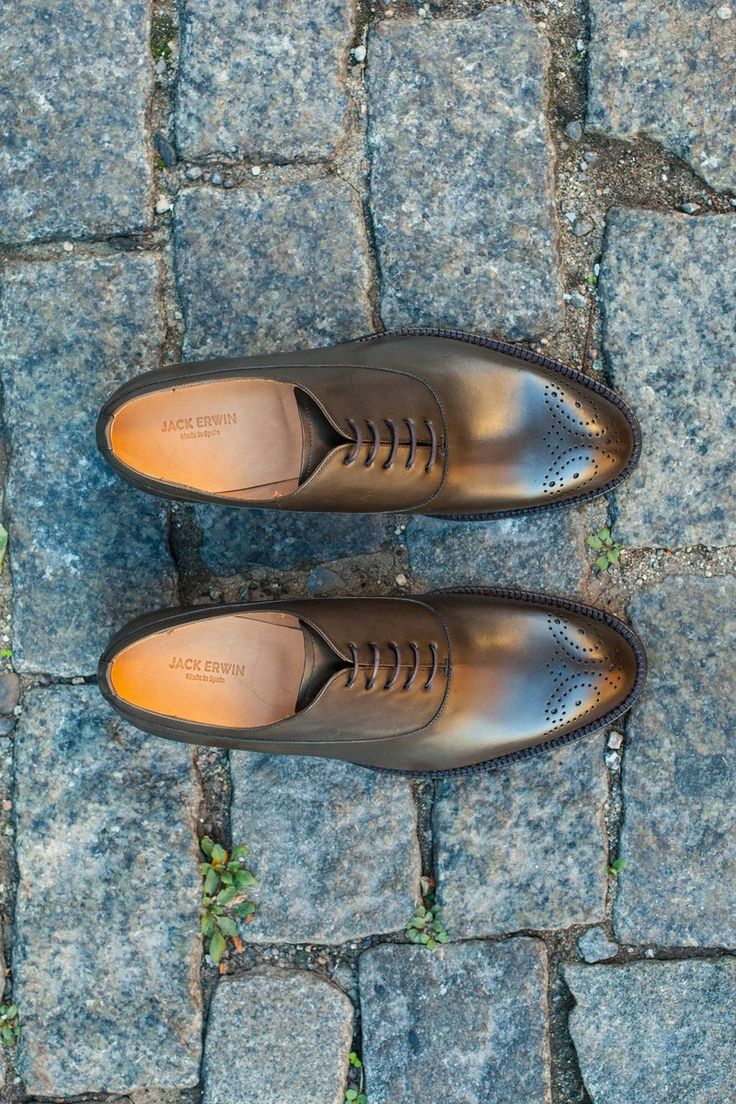 Business out back, party up front – the Jasper medallion-toe-oxford is the foo...