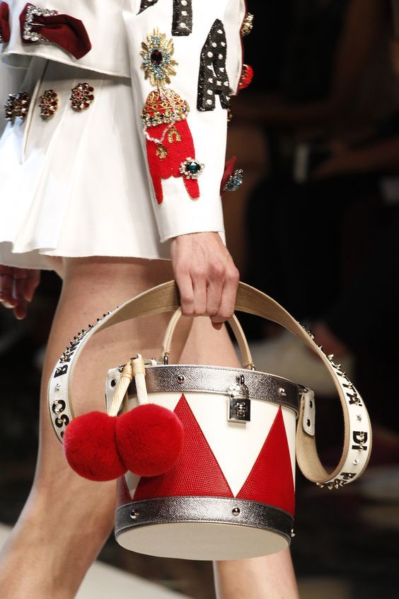 Dolce & Gabbana Fashion Show Details