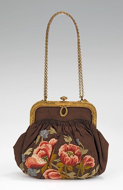 Evening purse - Metropolitan Museum of Art - 1920-29 French - Silk
