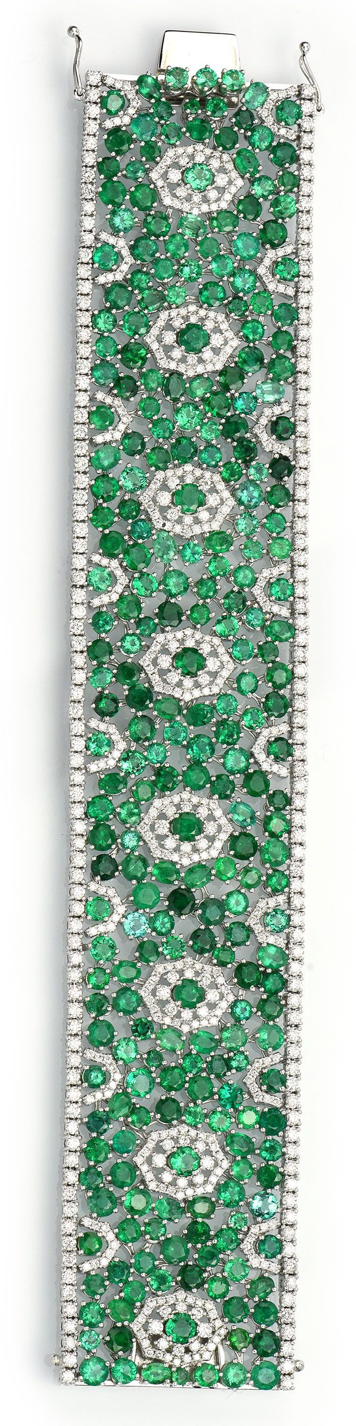 Best Diamond Bracelets : 40.00 ctw Emerald Round & 8.00 ctw Diamond Round 14K White Gold Bracelet Length