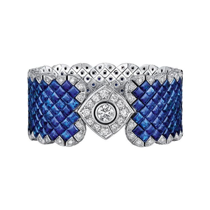 Best Diamond Bracelets : Chanel Signature bracelet