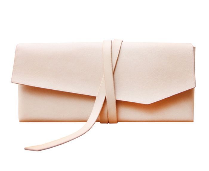 LOESS LEATHER WRAP CLUTCH – DSHOP