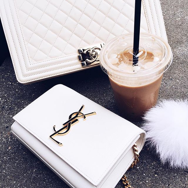 Yves Saint Laurent, Chanel #ItBag www.videdressing.... Women's Handbags & Wallet...