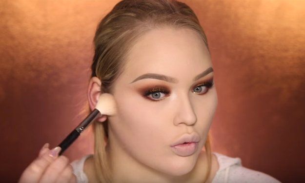 Glamorous and Dramatic Holiday Makeup Tutorial for 2016