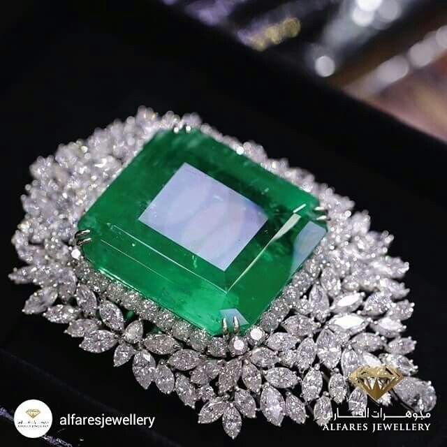 Best Diamond Bracelets : Droolworthy #emeraldsanddiamonds from @alfaresjewellery