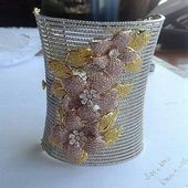 Amazingly beautiful diamond encrusted cuff from @kamyenjewellery #jewelleryaddic...