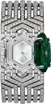 High Jewelry watch: High Jewelry secret watch, quartz movement. 18K rhodiumized white gold case and bracelet set with an engraved emerald of 30.47 carats from Zambia, 8 baguette-cut diamonds totaling 1.44 carats and 537 brilliant-cut diamonds totaling 20.00 carats
