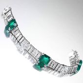 Emerald and Diamond bracelet; Duchess of Windsor.