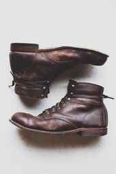 1924 — Wolverine 1000 Mile boots in Brown
